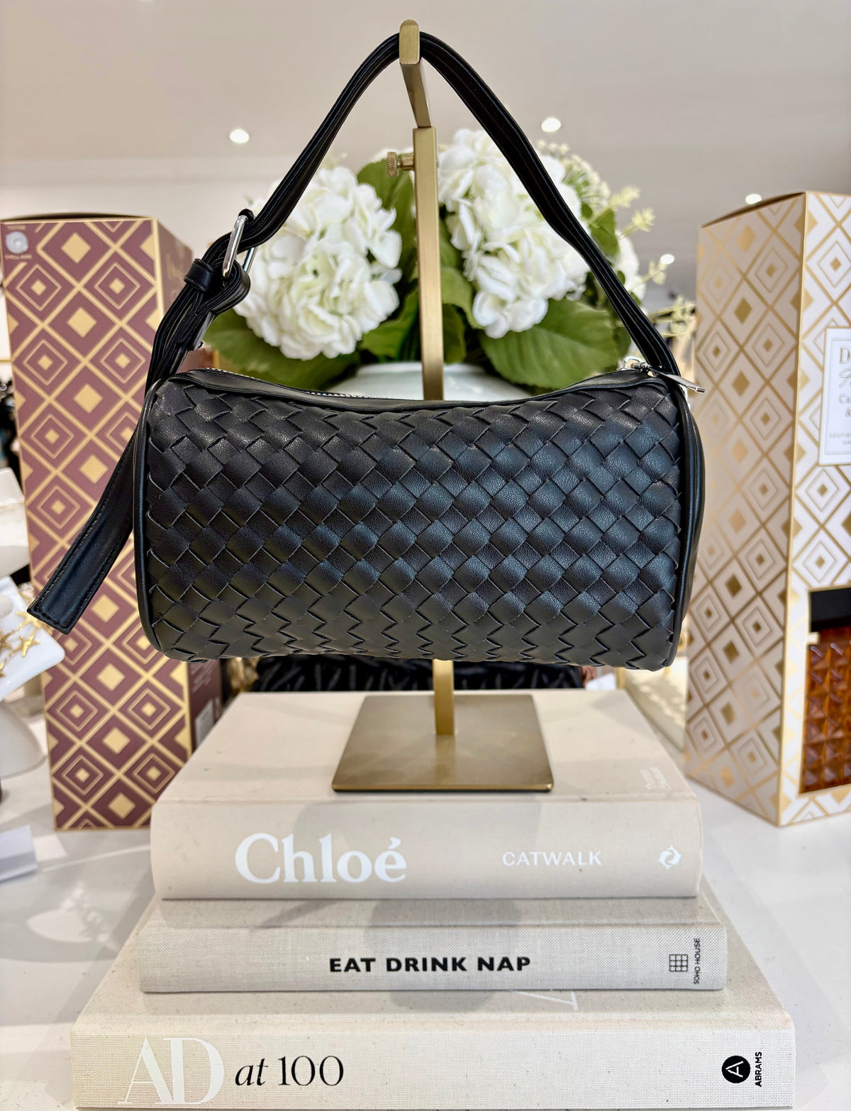 Round Woven Clutch Bag (6 Colours)