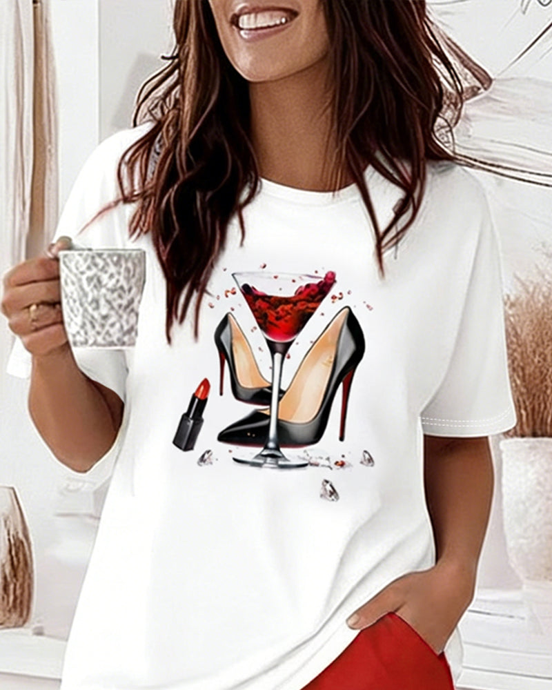 2 Pieces Outfit Graphic Print Round Neck Short Sleeve Top and Elastic Waist Shorts Set Casual Pajamas Set