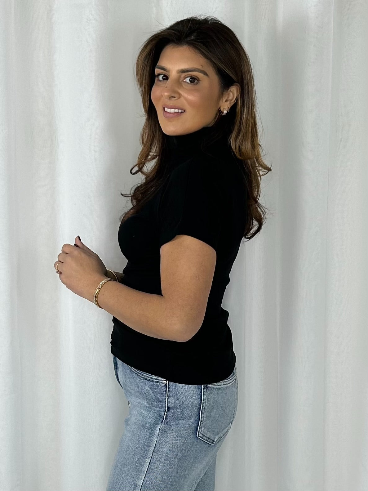 Turtle Neck Short Sleeve Basic Top (7 Colours)