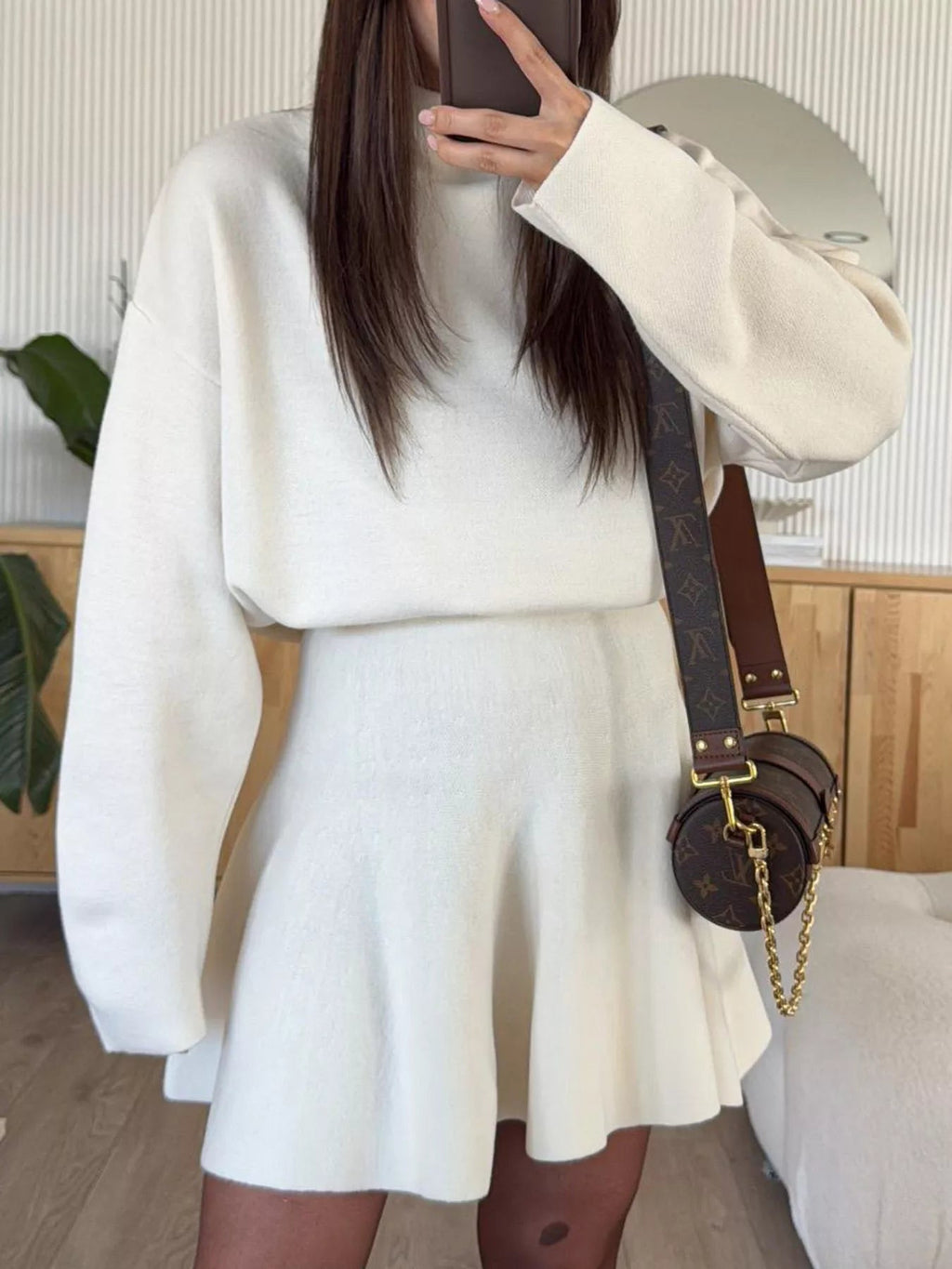 ROUND NECK LONGSLEEVE MINISWEATER DRESS