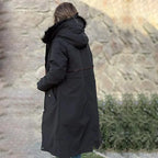 Women's winter parka with hood and fur collar