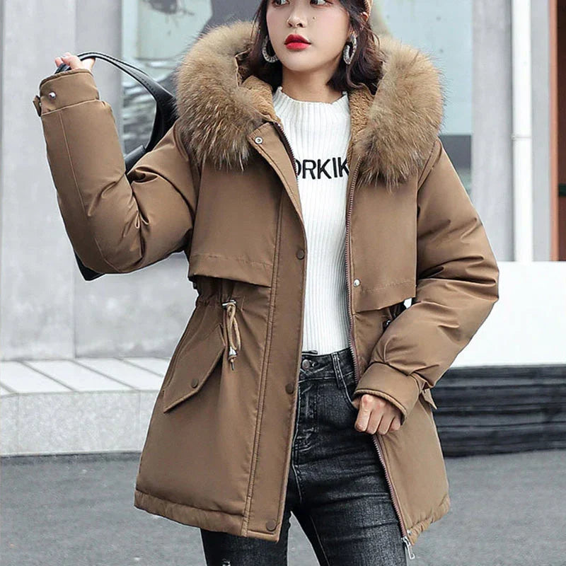 Women's winter coat with loose hood and thick synthetic fleece
