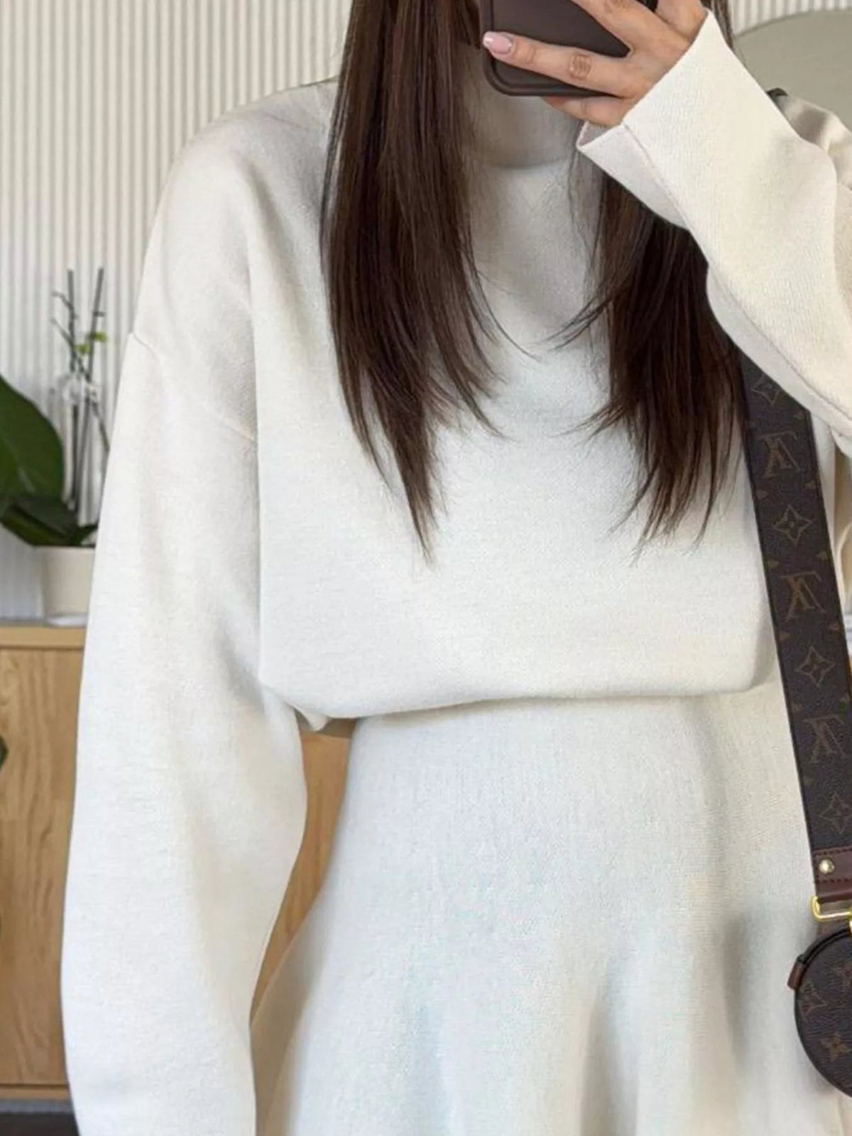 ROUND NECK LONGSLEEVE MINISWEATER DRESS
