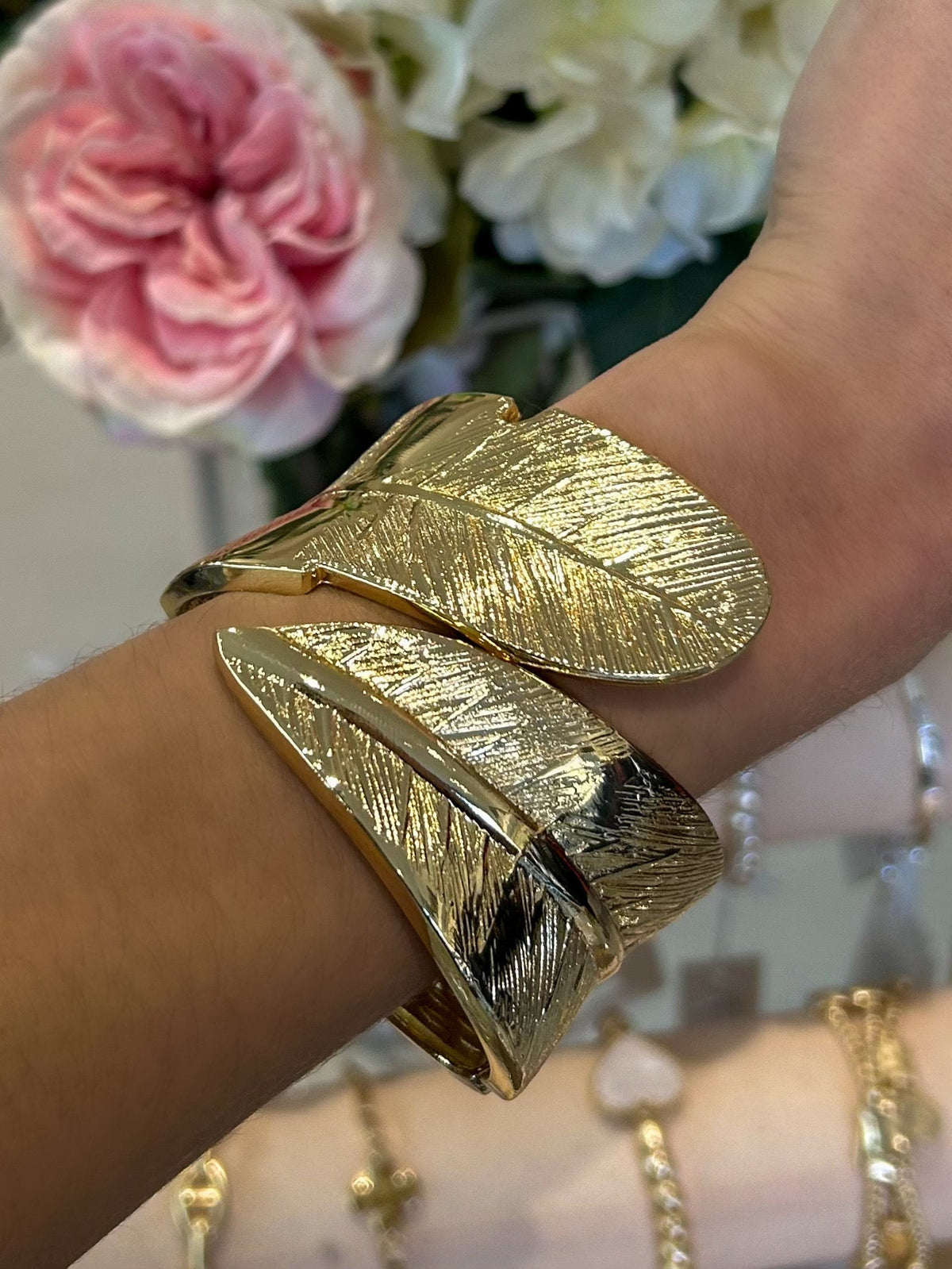 Leaf Large Cuff Bangle