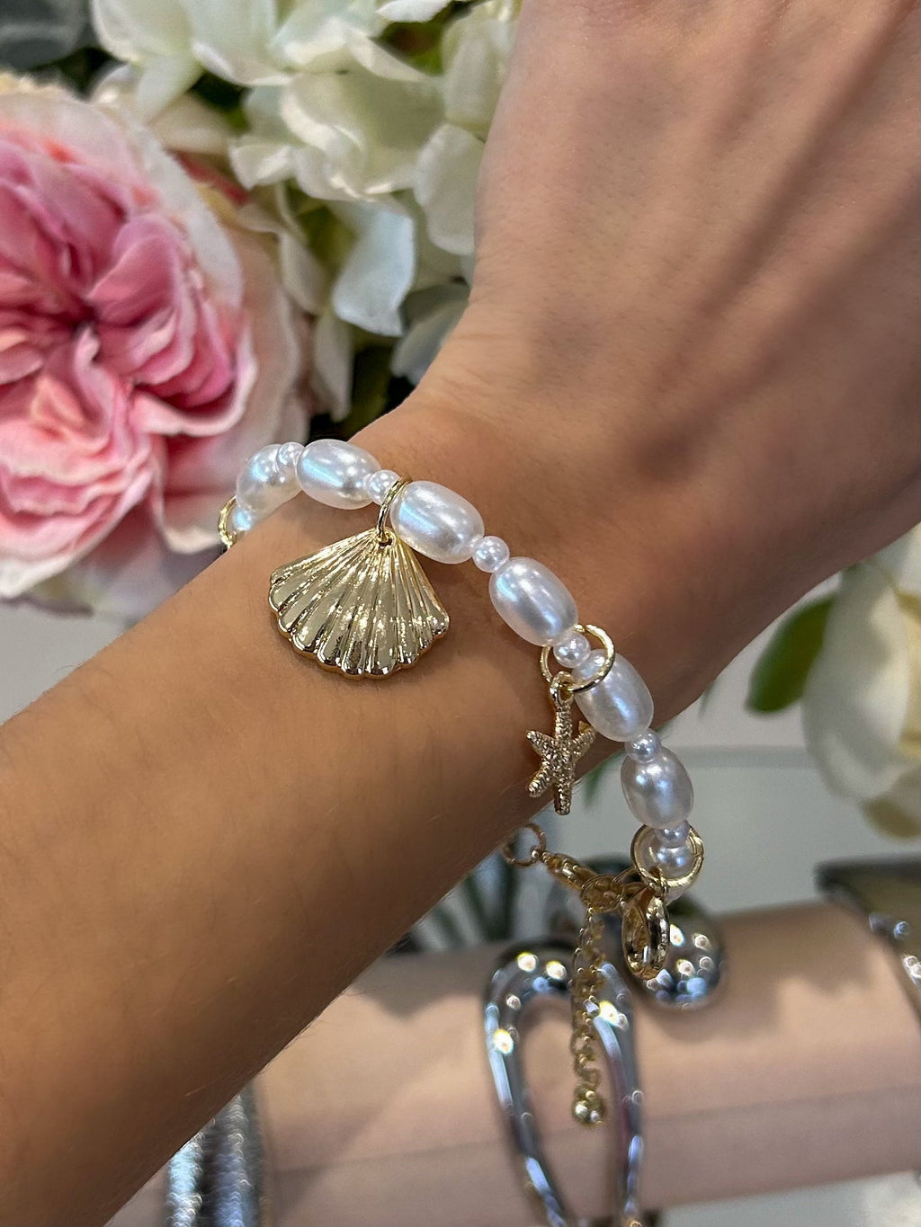 Pearl Seashell Starfish Charm Bracelet (2 Colours