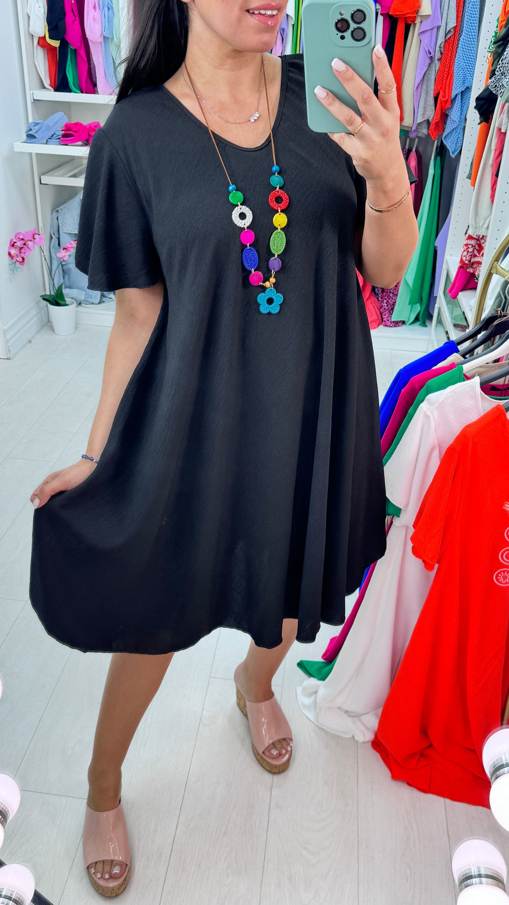 Amira Loose Fit Dress With Necklace