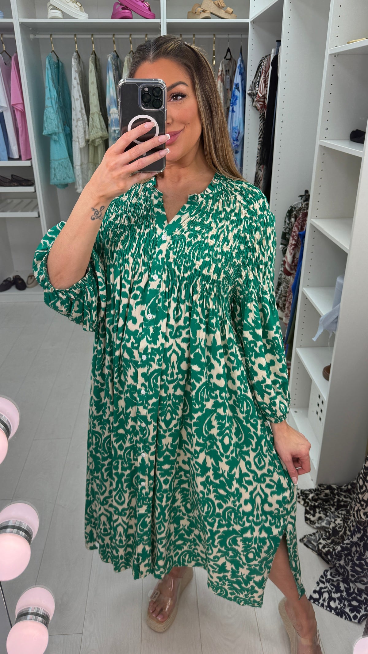 Zaniyah Abstract Print Loose Fit Maxi Dress