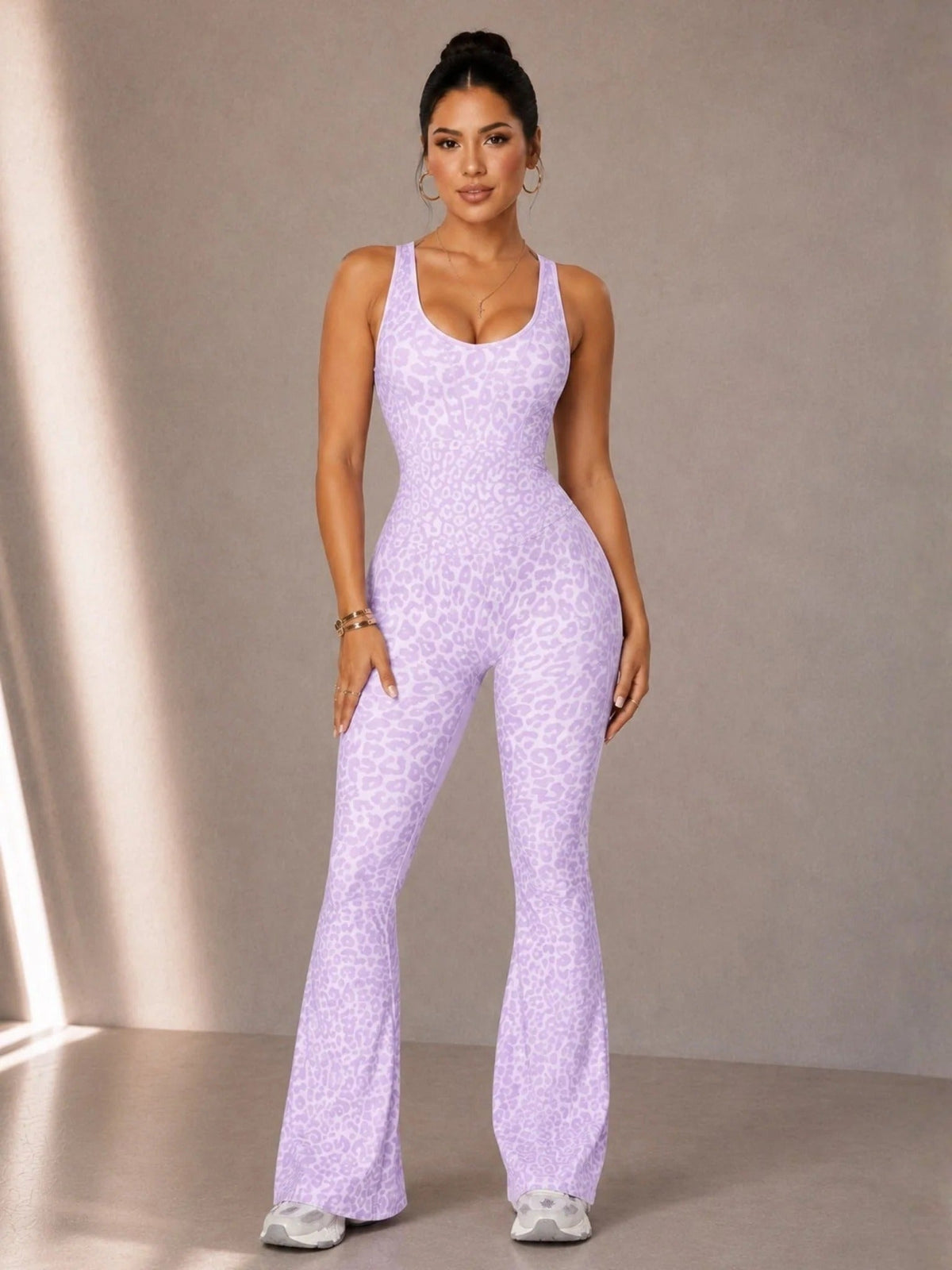 Women's Leopard Print Yoga Jumpsuit, Cross Strap Design, Long Sleeve Slim Fit, Casual Fashion for All Seasons, Comfortable Wear at Home