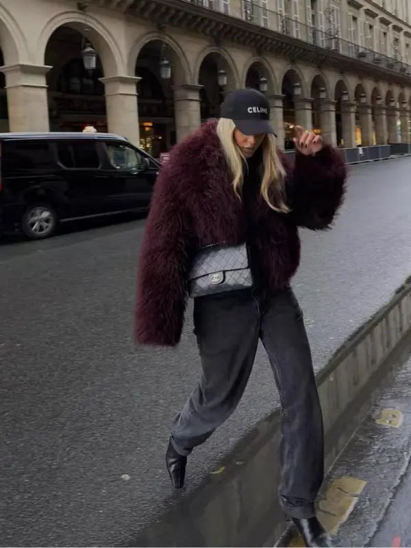 Women's Faux Fur Short Coat, Warm Loose Fit Winter Jacket, High-End Look, New Trendy Design, Perfect for Cold Weather