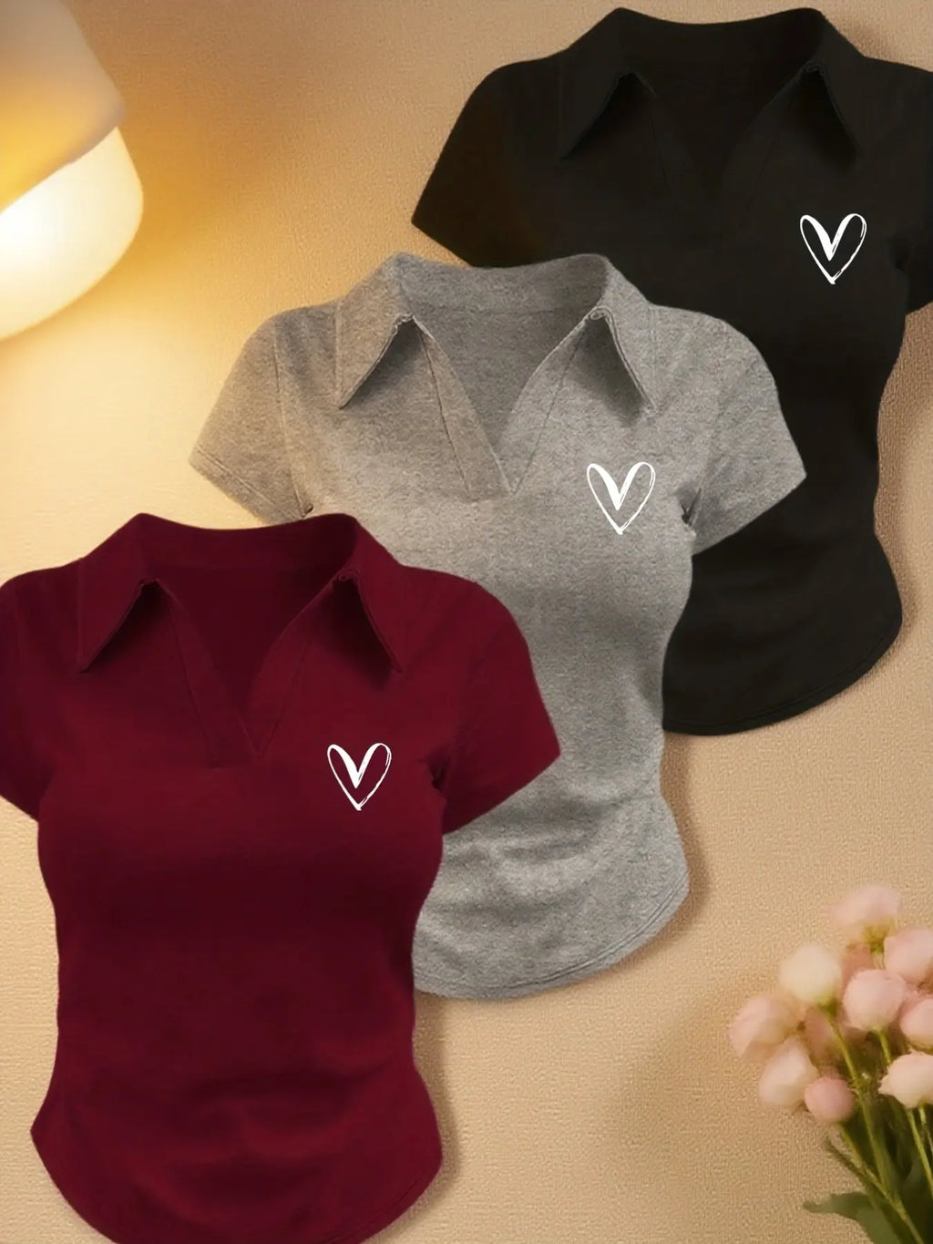 Women's 3 Pack Heart Graphic Polo Shirts, Short Sleeve V Neck Slim Fit Crop Tops, Soft Stretchy Y2K Aesthetic Tees, Casual Going Out Daily Wear for Teens, Juniors & Young Adults