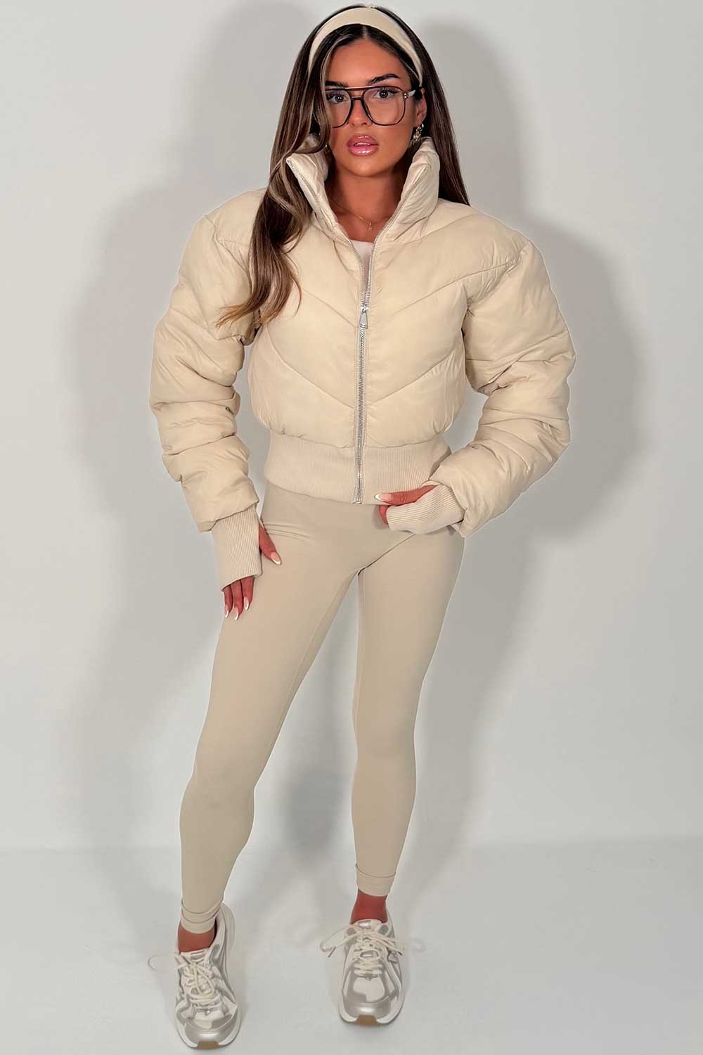 Cropped Puffer Jacket Beige