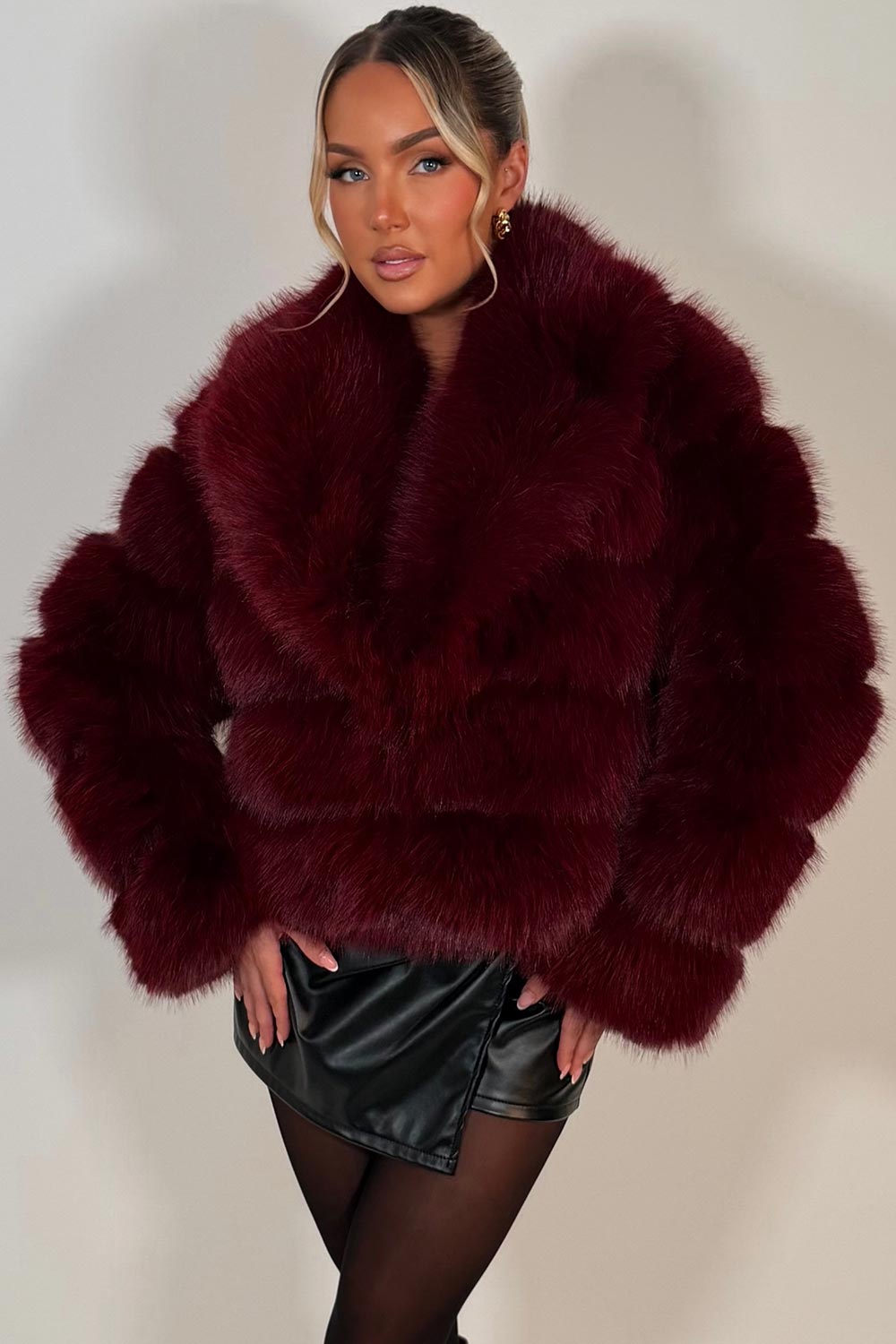 Faux Fur Coat With Collar Burgundy