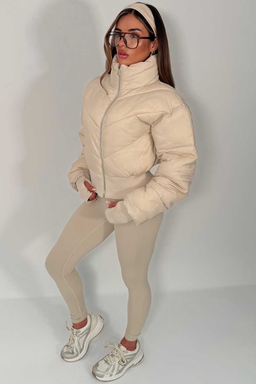 Cropped Puffer Jacket Beige