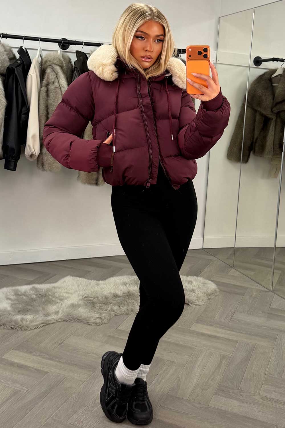 Puffer Jacket With Fur Hood Burgundy