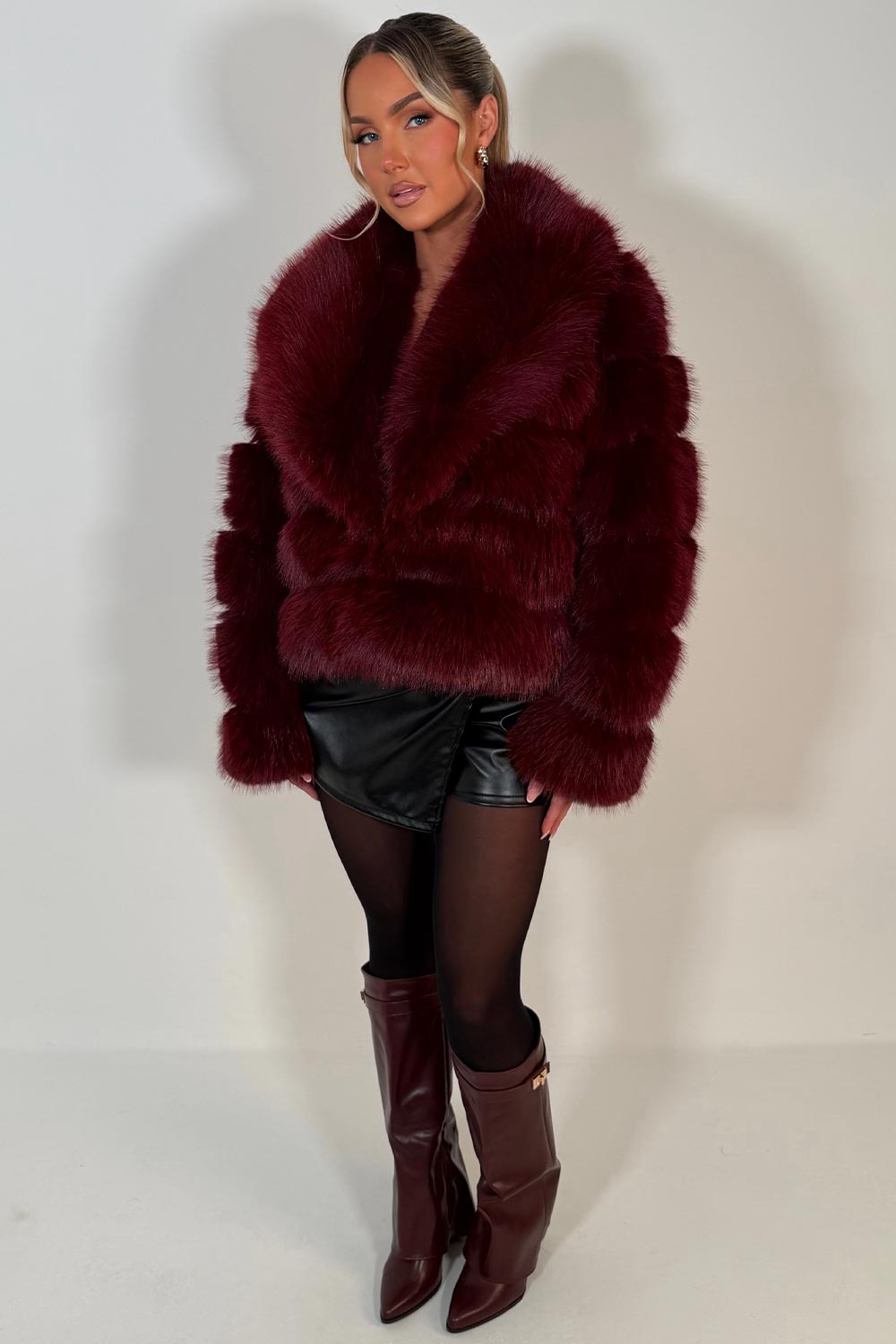Faux Fur Coat With Collar Burgundy