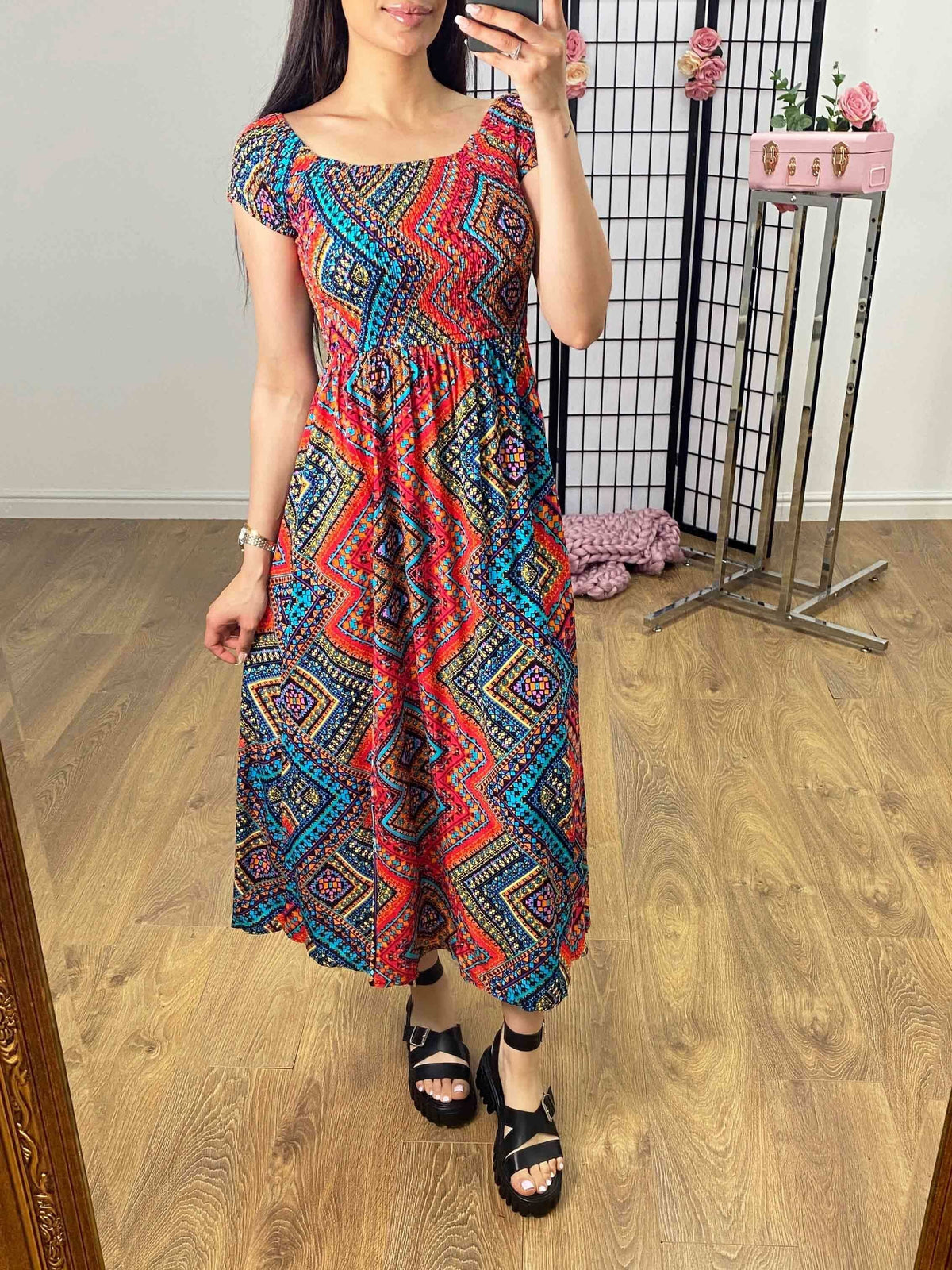 Octarna Graphic Print Split Front Dress