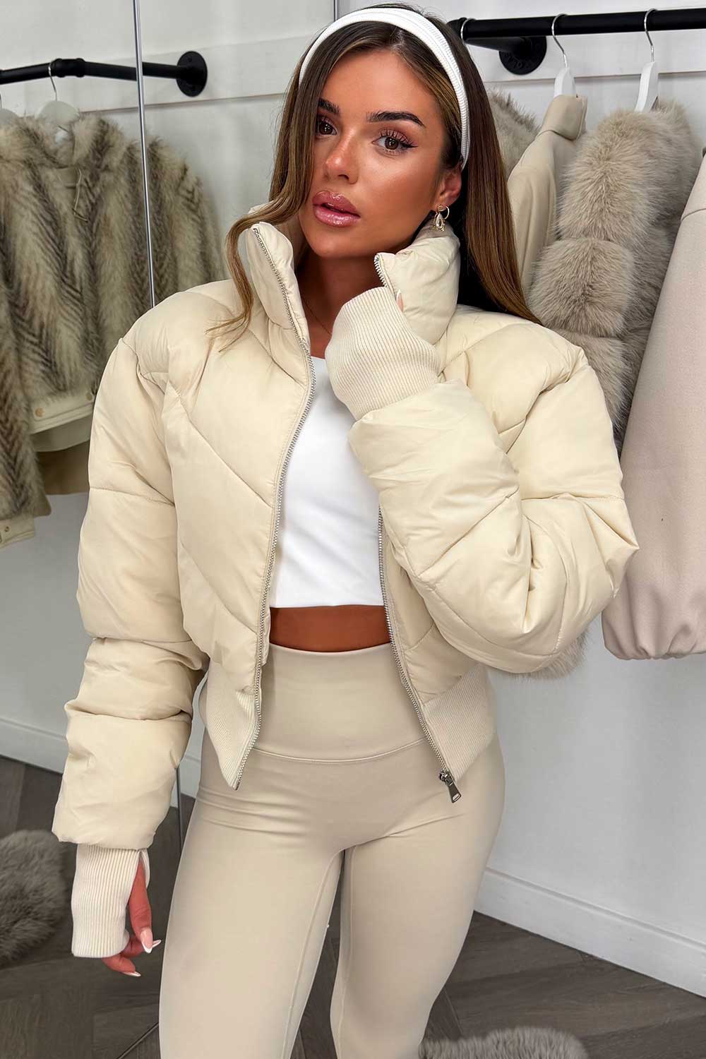 Cropped Puffer Jacket Beige